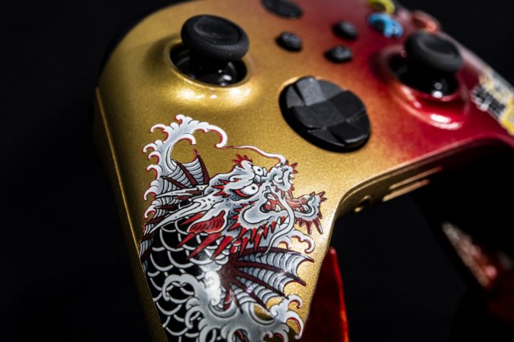 Yakuza Like A Dragon Xbox Design Controller Mit Krabben Halterung Zum Japan Release